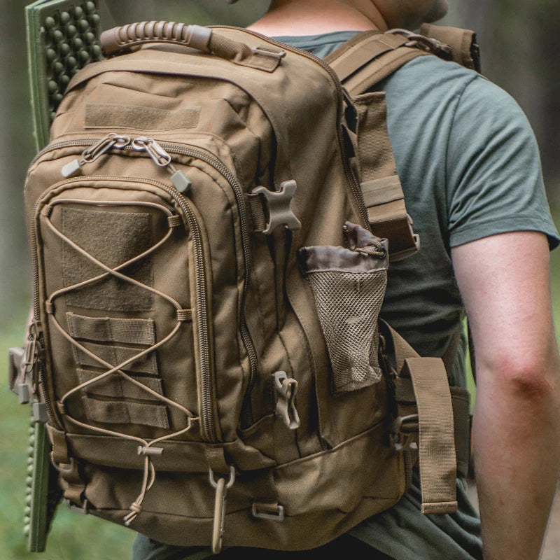 LQARMY 65L Outdoor Tactical Backpack Men's Outdoo
