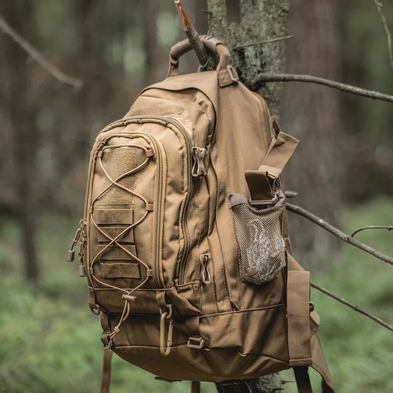 LQARMY 65L Outdoor Tactical Backpack Men's Outdoo
